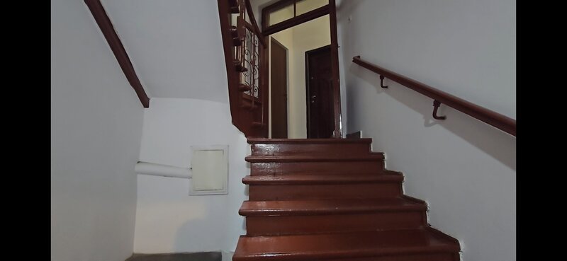 Vand apartament demisol vila Maria Rosetti cu Magheru,